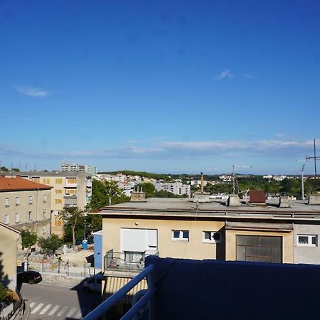 Apartman Luka Pula Exterior photo